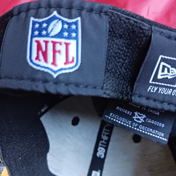 Hat - Picture 4 of 4